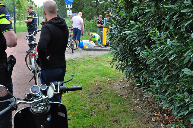 Jongen in Waalwijk gewond na botsing met scooter