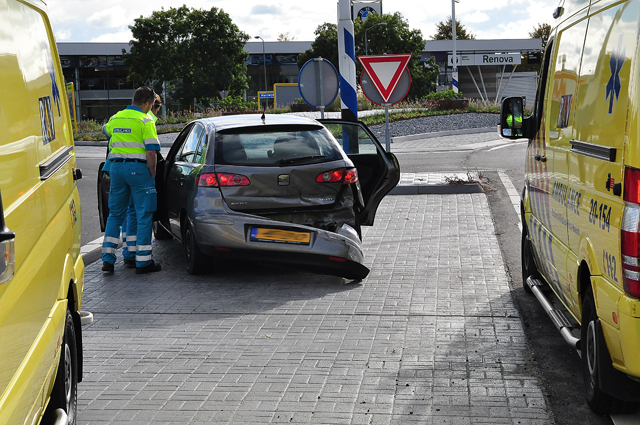 Vrouw raakt gewond aan de Taxandriaweg Waalwijk