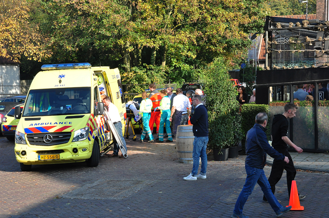 Man krijgt hartstilstand in vol restaurant Waalwijk