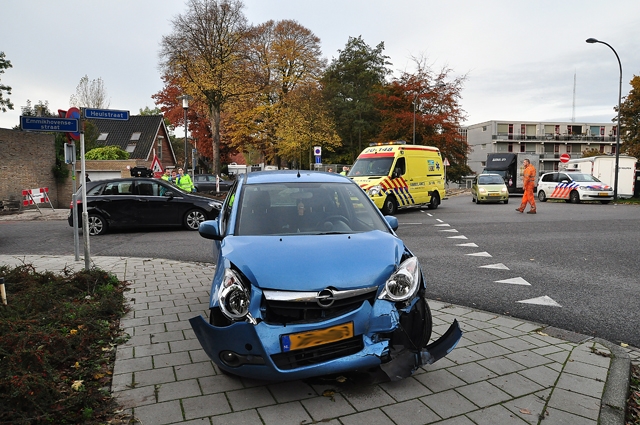 Twee vrouwen en jongetje gewond bij ongeluk Waalwijk