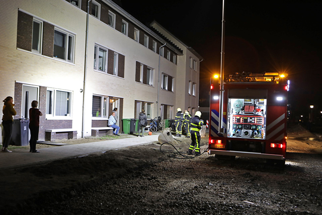 Wasdroger in brand aan de Gerben de Vriesstraat Waalwijk