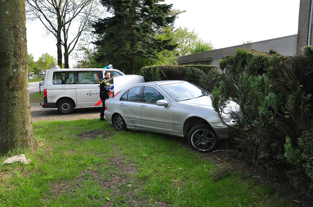 Beschonken man gaat ervandoor na ongeluk in Waalwijk en wordt aangehouden