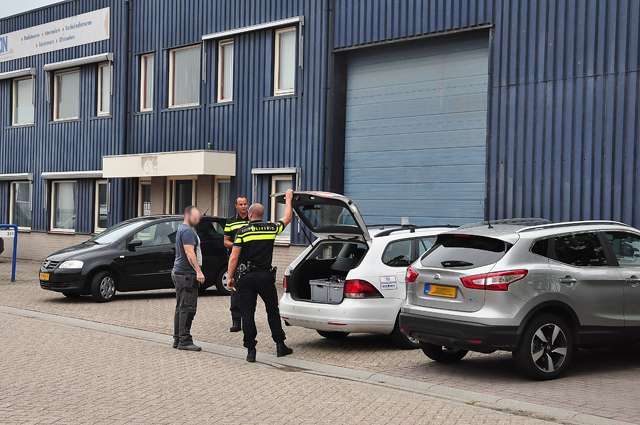 UPDATE: Jointfabriek opgerold in Waalwijk, elf aanhoudingen