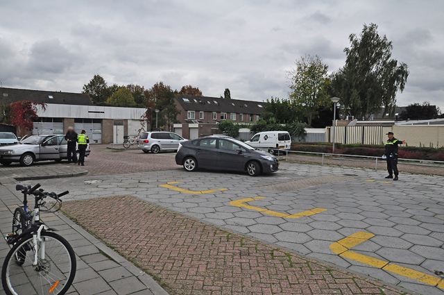 Bewoners kiezen waar politie controleert: 43 bekeuringen voor te hard rijden