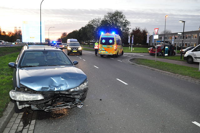 Slingerende hardrijder veroorzaakt zwaar ongeval in Waalwijk