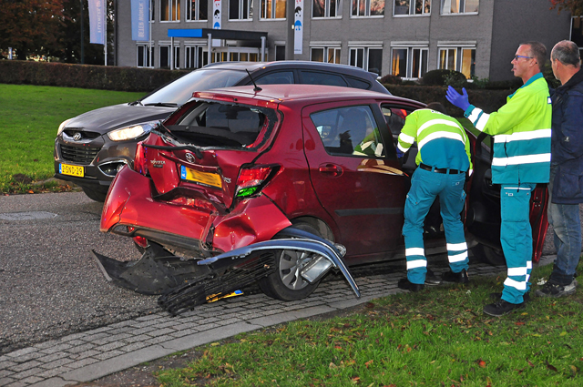 Slingerende hardrijder veroorzaakt zwaar ongeval in Waalwijk