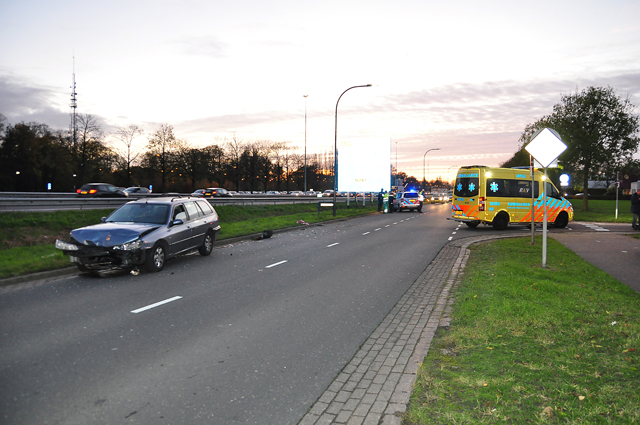 Slingerende hardrijder veroorzaakt zwaar ongeval in Waalwijk