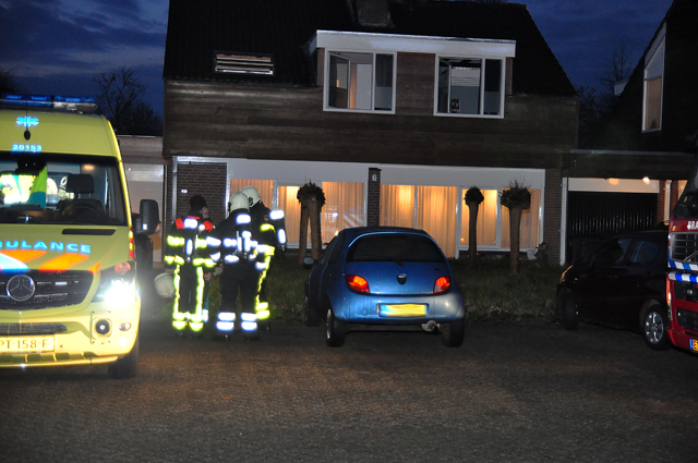 Mogelijk koolmonoxide in woning aan het Peelland Waalwijk