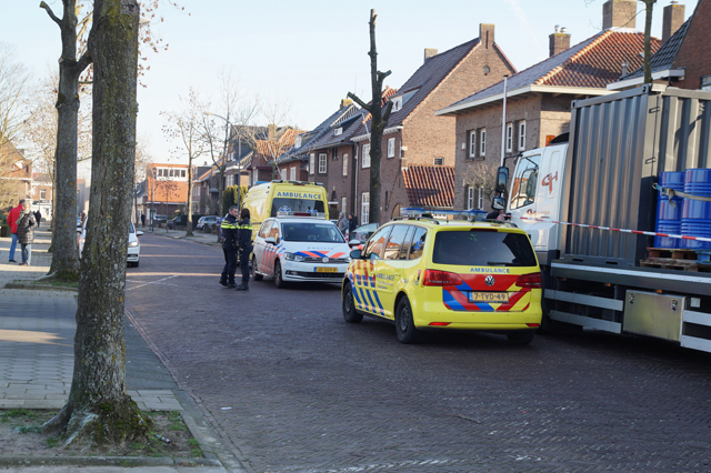 Meerdere waarschuwingsschoten gelost in winkelstraat in Waalwijk, agenten gewond bij arrestatie verwarde man (30)