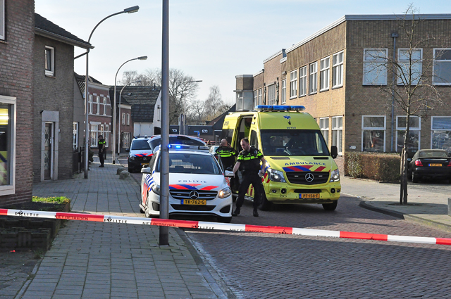 Politie lost schoten bij aanhouding van man (31) en vrouw (30) na ‘dolle’ achtervolging in Waalwijk