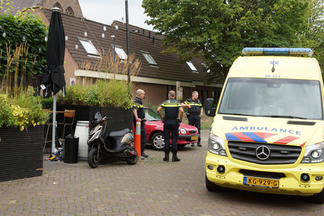 Scooterrijder gewond bij ongeval Waalwijk, dronken automobilist aangehouden
