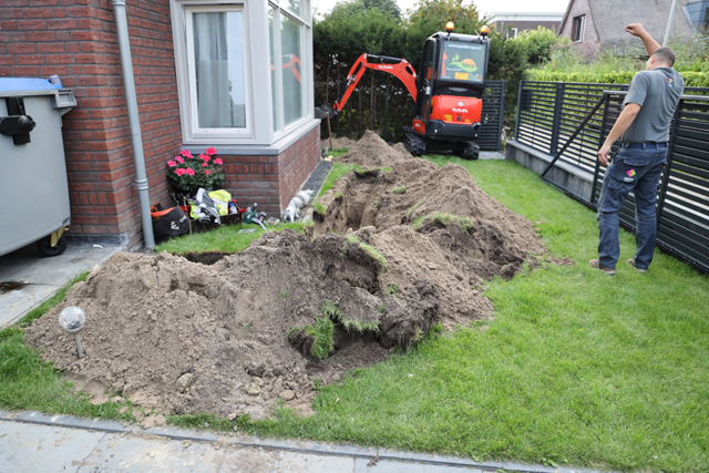 Hennepkwekerij onder garage ontdekt bij controle in Waalwijk