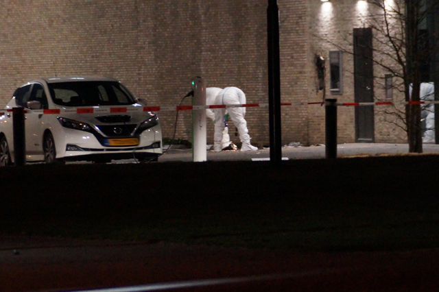 Pinautomaat opgeblazen bij plofkraak op Rabobank in Waalwijk