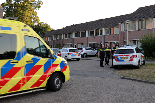 Veel politie in wijk Zanddonk Waalwijk