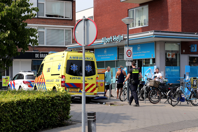 Man aangereden aan het Bloemenoordplein Waalwijk