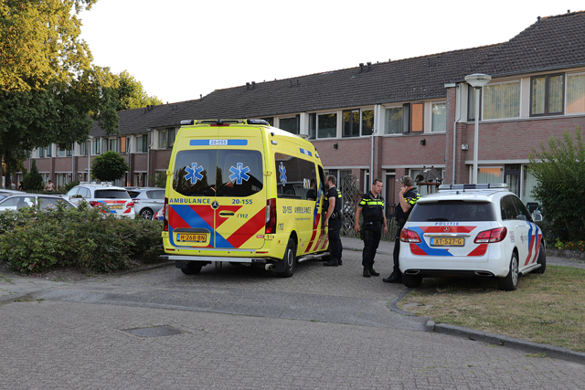 Veel politie in wijk Zanddonk Waalwijk