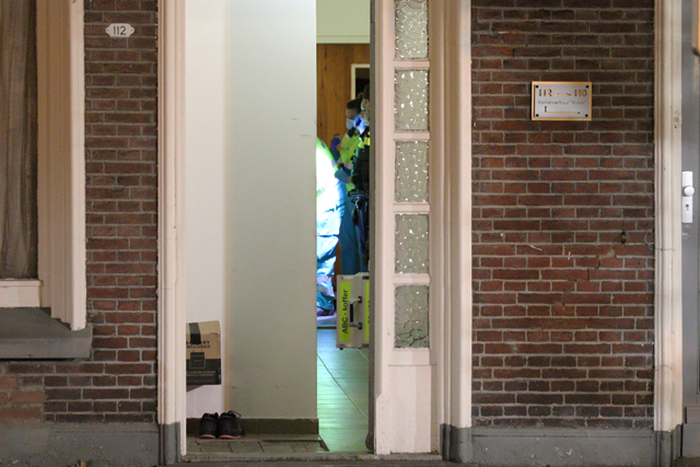 Persoon raakt zwaargewond na val van trap aan de Grotestraat Waalwijk