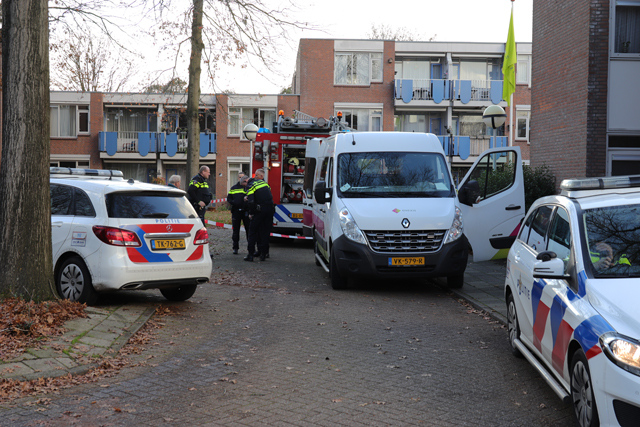 Tien woningen ontruimd vanwege gaslek aan het Rembrandtpark Waalwijk