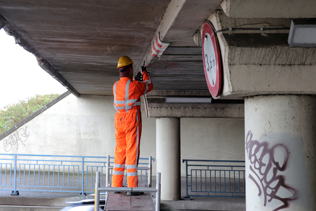 Reparatiewerkzaamheden aan viaduct aan de Hertog Janstraat Waalwijk