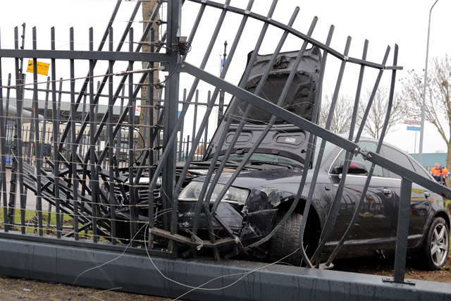 Flink ongeval aan de Havenweg Waalwijk