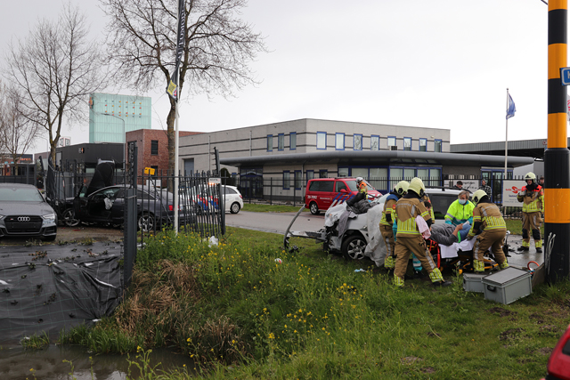 Flink ongeval aan de Havenweg Waalwijk