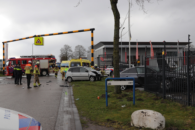Flink ongeval aan de Havenweg Waalwijk