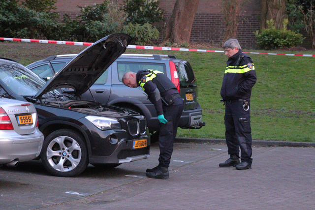 Persoon aangehouden tijdens politieonderzoek aan de Doelenstraat Waalwijk