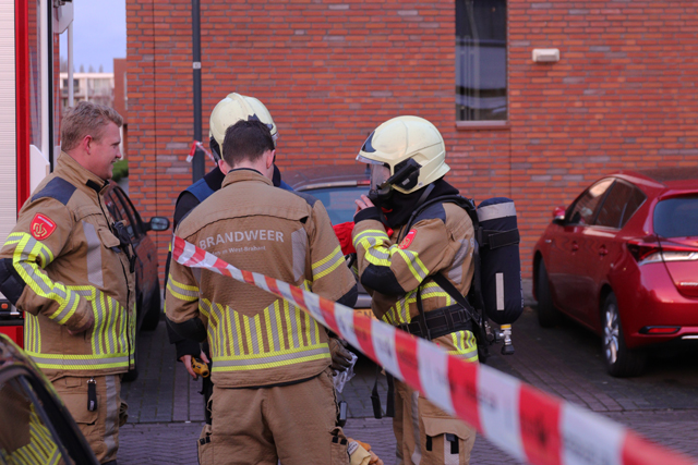 Persoon aangehouden tijdens politieonderzoek aan de Doelenstraat Waalwijk