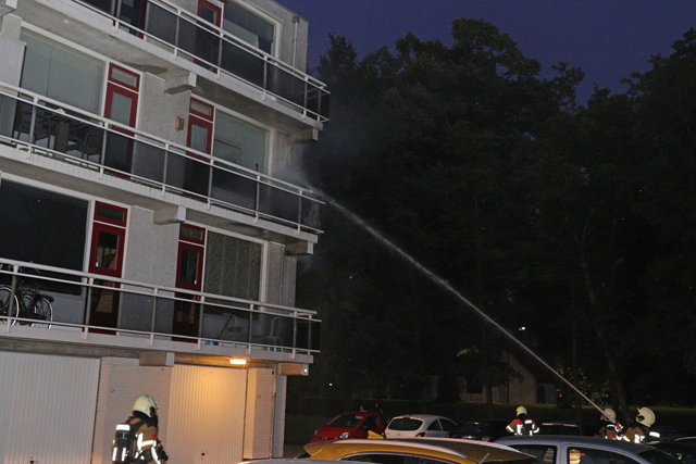 Felle brand op balkon aan de Heulstraat Waalwijk