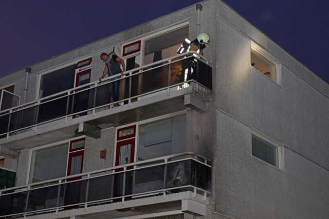 Felle brand op balkon aan de Heulstraat Waalwijk