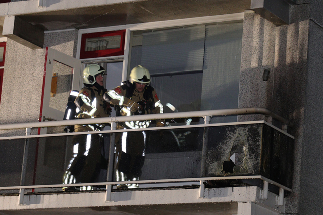 Felle brand op balkon aan de Heulstraat Waalwijk