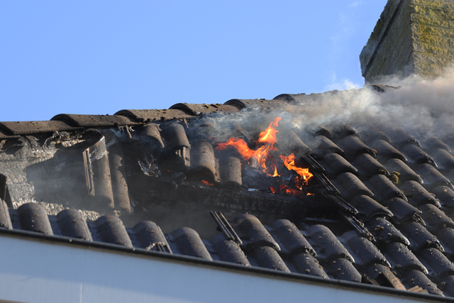 Flinke brand in woning aan de Jan van Goyenstraat Waalwijk