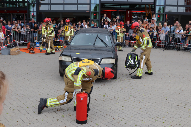 Open dag bij de brandweer van Waalwijk