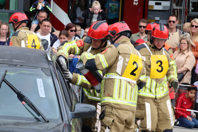 Open dag bij de brandweer van Waalwijk
