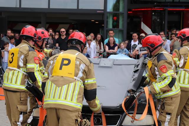 Open dag bij de brandweer van Waalwijk