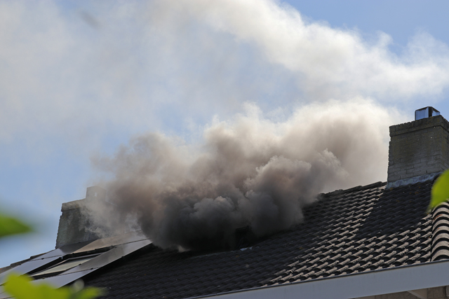Flinke brand in woning aan de Jan van Goyenstraat Waalwijk