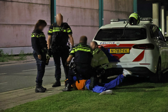 Politie houdt man aan Heulstraat Waalwijk