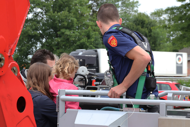 Open dag bij de brandweer van Waalwijk