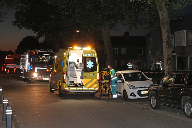Uitslaande woningbrand aan de Eerste Zeine Waalwijk