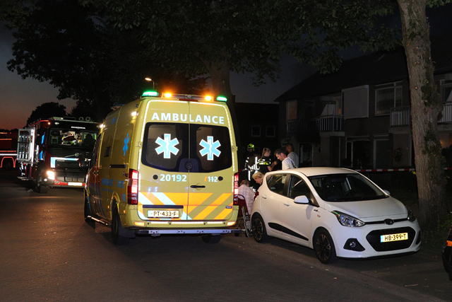 Uitslaande woningbrand aan de Eerste Zeine Waalwijk