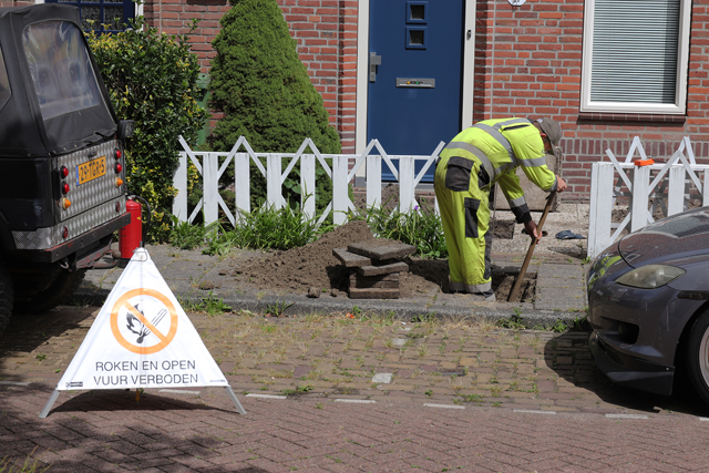 Gaslek in woonwijk aan de Pater van den Elzenstraat Waalwijk