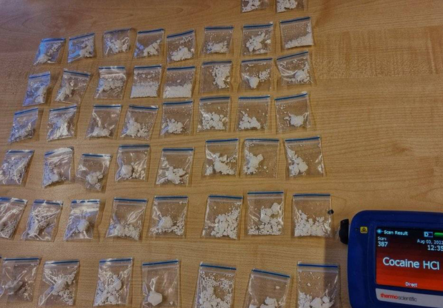 Man (27) aangehouden met 117 gripzakjes met cocaïne aan de Drunenseweg Waalwijk