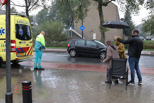 Vrouw raakt lichtgewond na ongeval aan de Prof. Piersonstraat Waalwijk