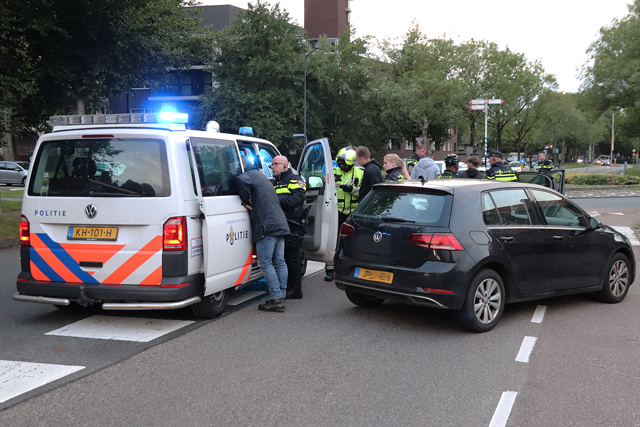 Politie houdt elf personen aan Groenewoudlaan Waalwijk