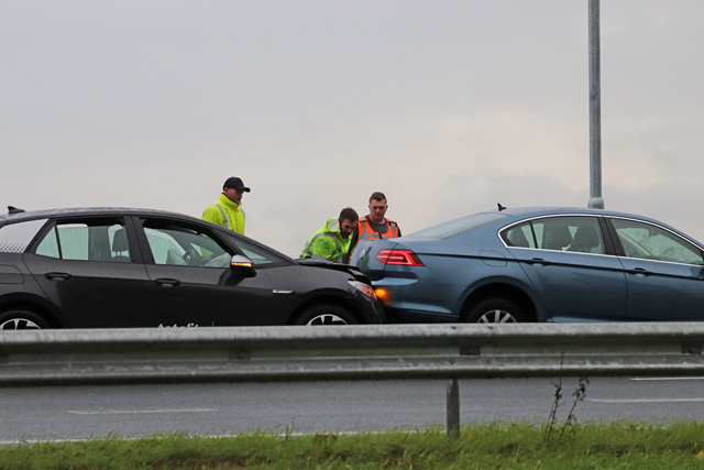 Flinke file door ongeval op de A59 (Maasroute) Waalwijk