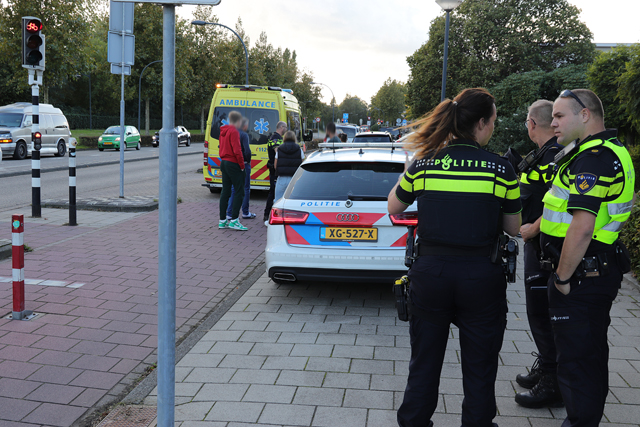 Vrouw op fiets aangereden aan de Noorder Parallelweg Waalwijk