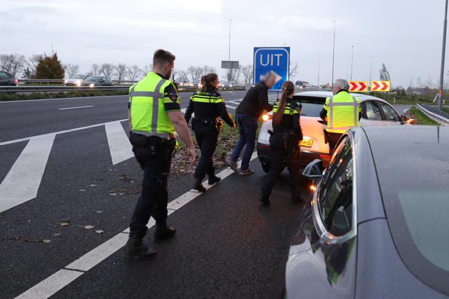 5 auto’s botsen op elkaar op de A59 (Maasroute) Waalwijk