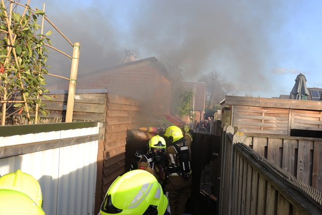 Schuur in brand aan de Erve Waalwijk