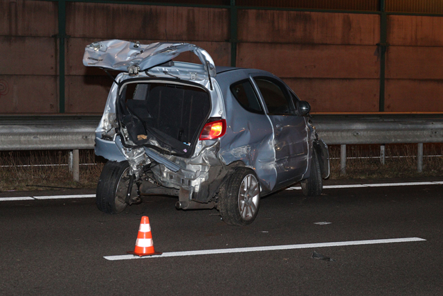 Flinke ravage na ongeval op de A59 (Maasroute) Waalwijk
