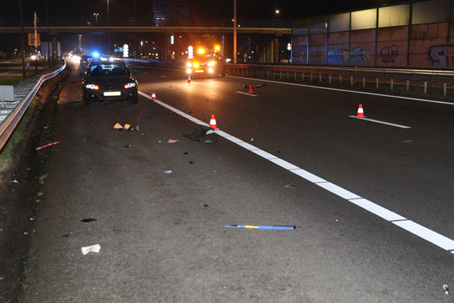 Flinke ravage na ongeval op de A59 (Maasroute) Waalwijk